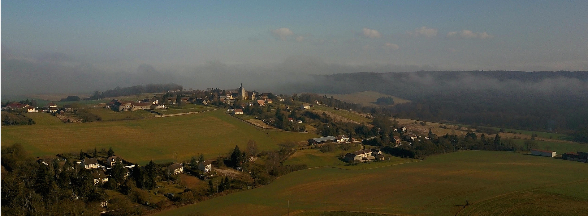 Bannière Chaumot dans l'Yonne